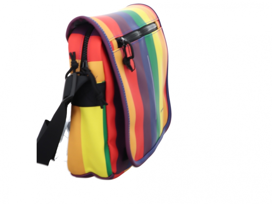 Like it a lot Mart-Bronx 8L Flapover Rainbow 43.117688