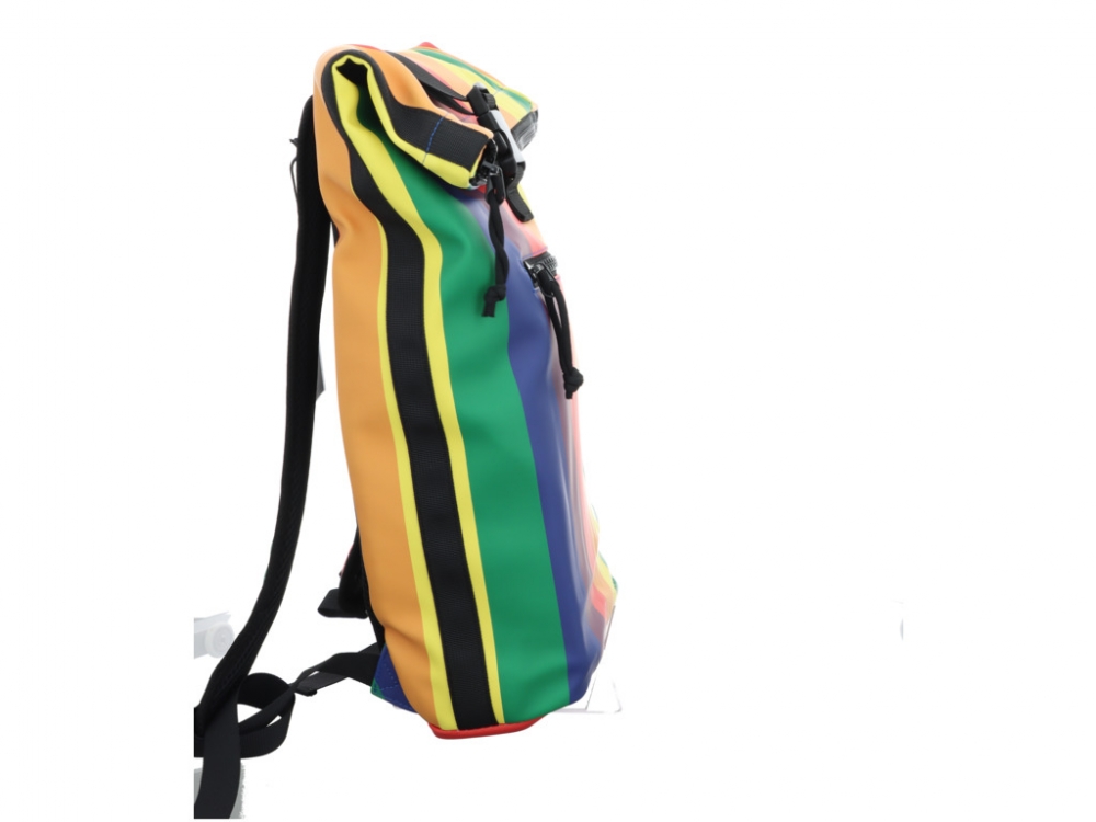 Like it a lot Mart Rolltop 16L Rainbow 51.130988